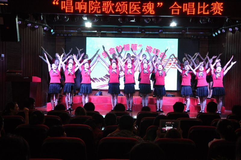 合唱比赛.JPG
