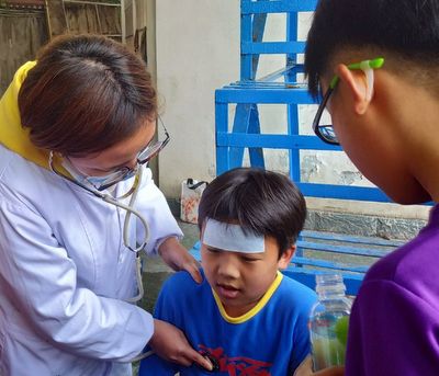 市妇幼保健院为实验小学安全保驾护航.jpg