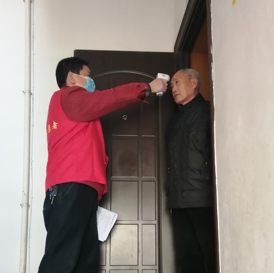 宜都妇幼刘兴“红马甲”志愿者.JPG