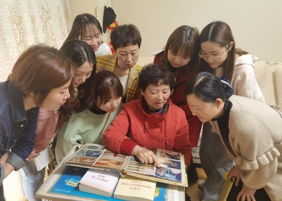 市妇幼保健院：走访老党员，汲取奋进的动力(2).jpg