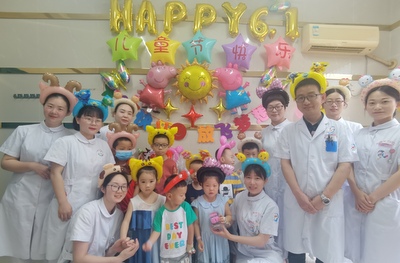 市妇幼保健院每年开展儿童节活动.jpg